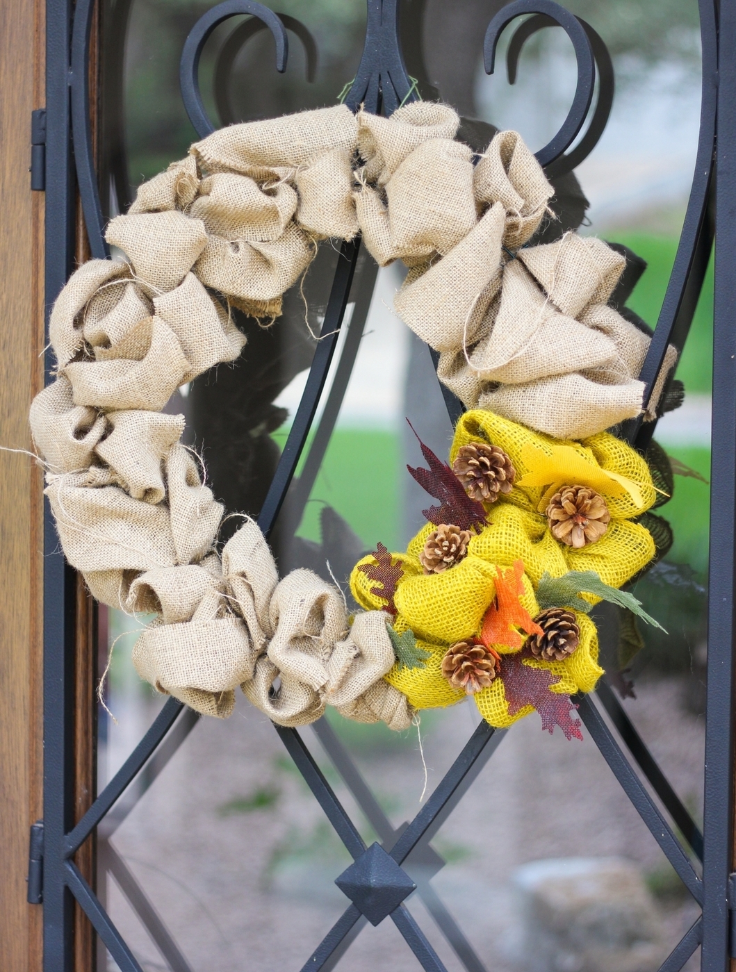 DIY Rustic Burlap Fall Wreath
