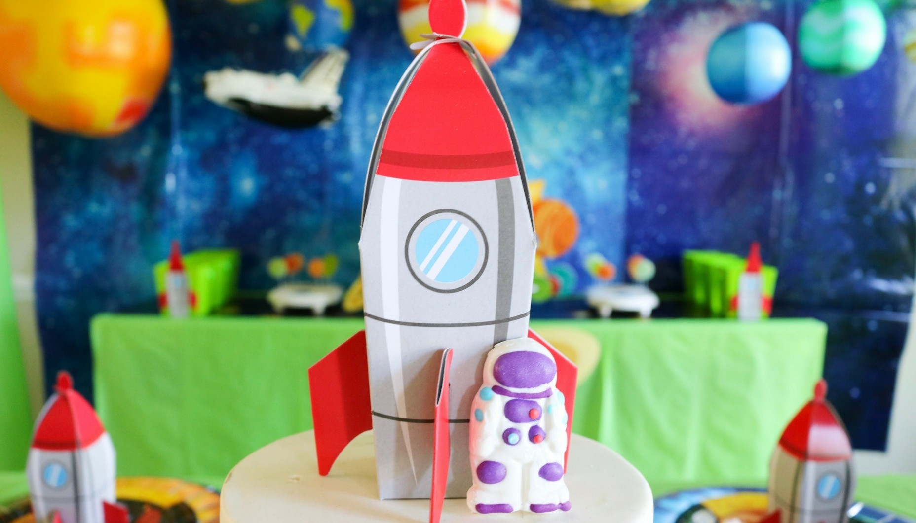 out-of-this-world-space-party-content-9