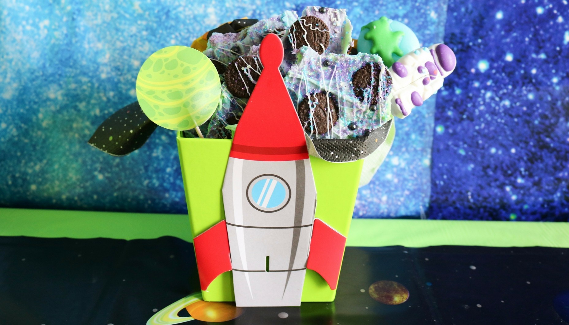 galaxy-space-cookie-bark-recipe