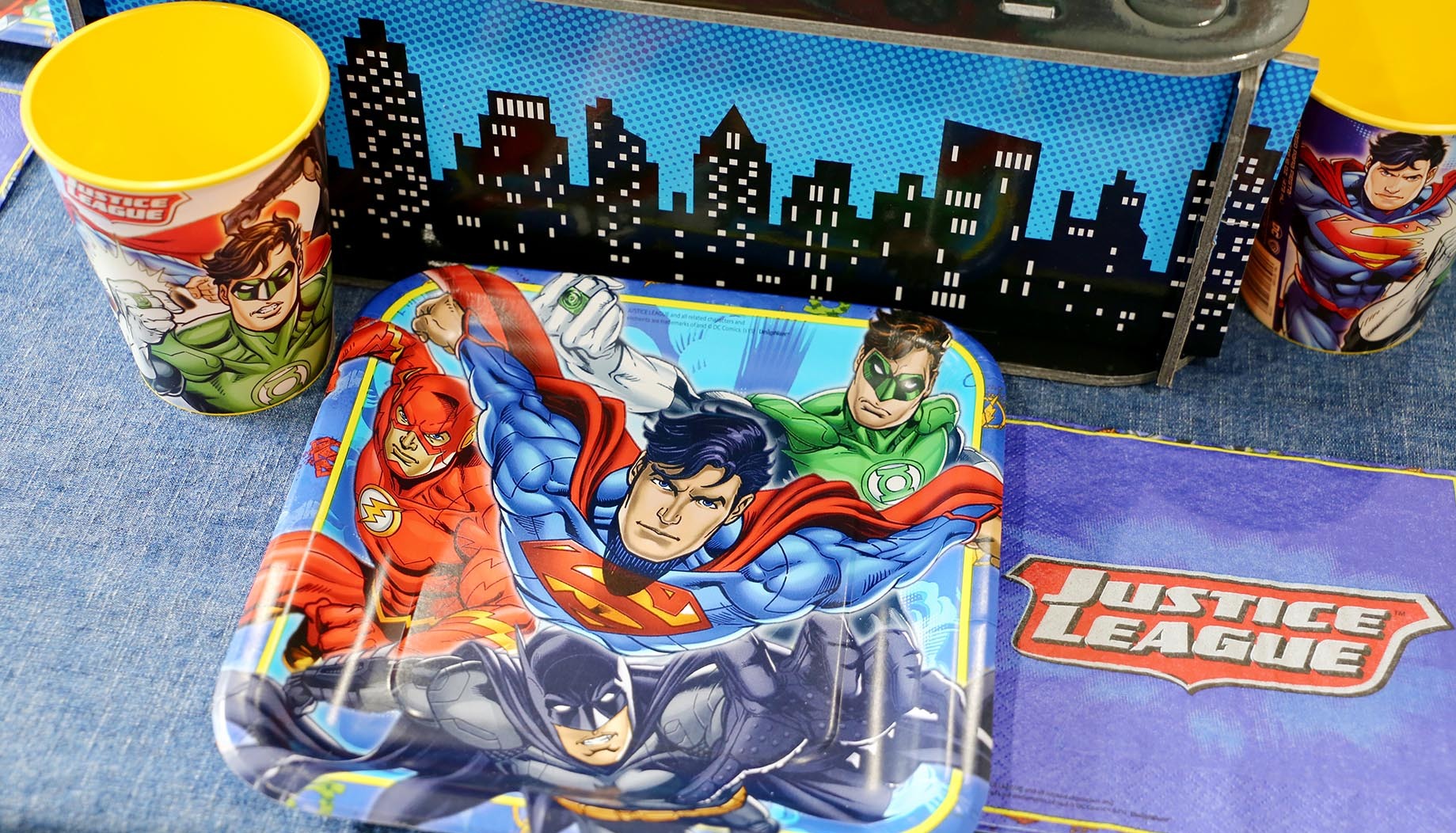 justice-league-party-13.jpg