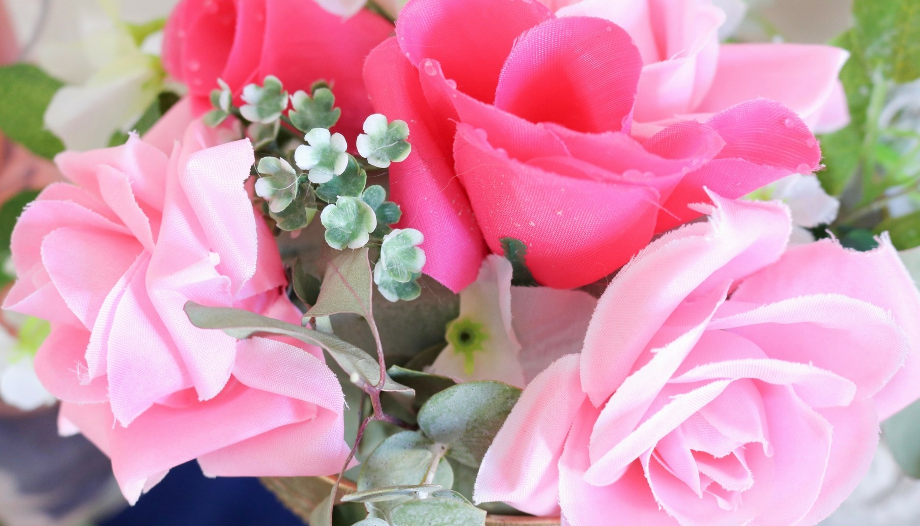 Navy and Pink Wedding Ideas