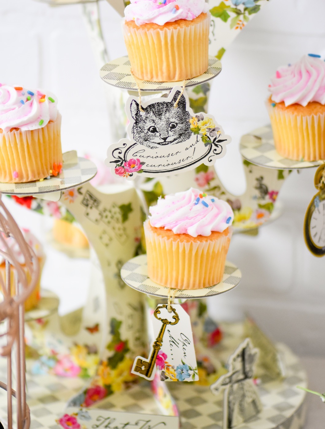 Alice in Wonderland Tea Party – Idea Land