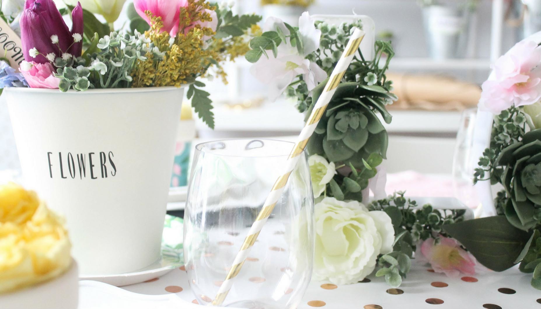 Love in Bloom Bridal Shower Winw Glass
