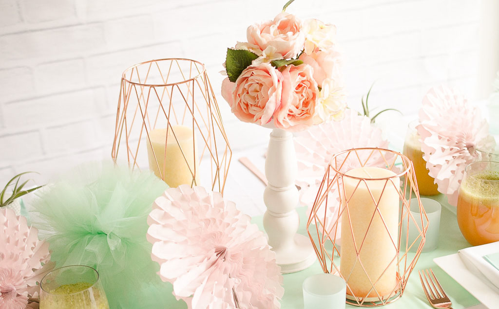 blush and mint tablescape