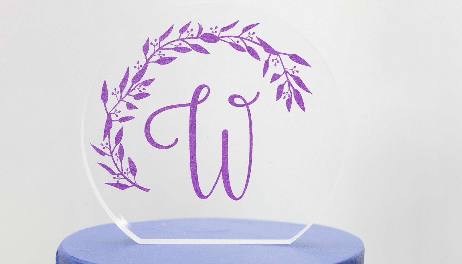 Pantone-ultra-violet-wedding-cake-topper