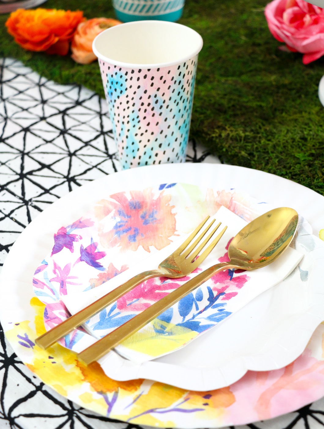 A spring garden party content 1
