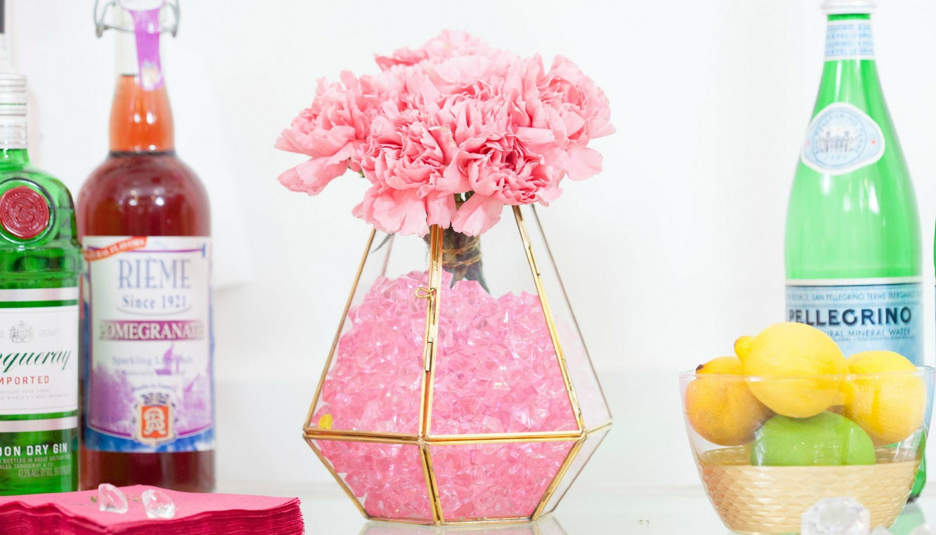 Diamonds-are-a-girls-best-friend-bridal-shower-vase-filler