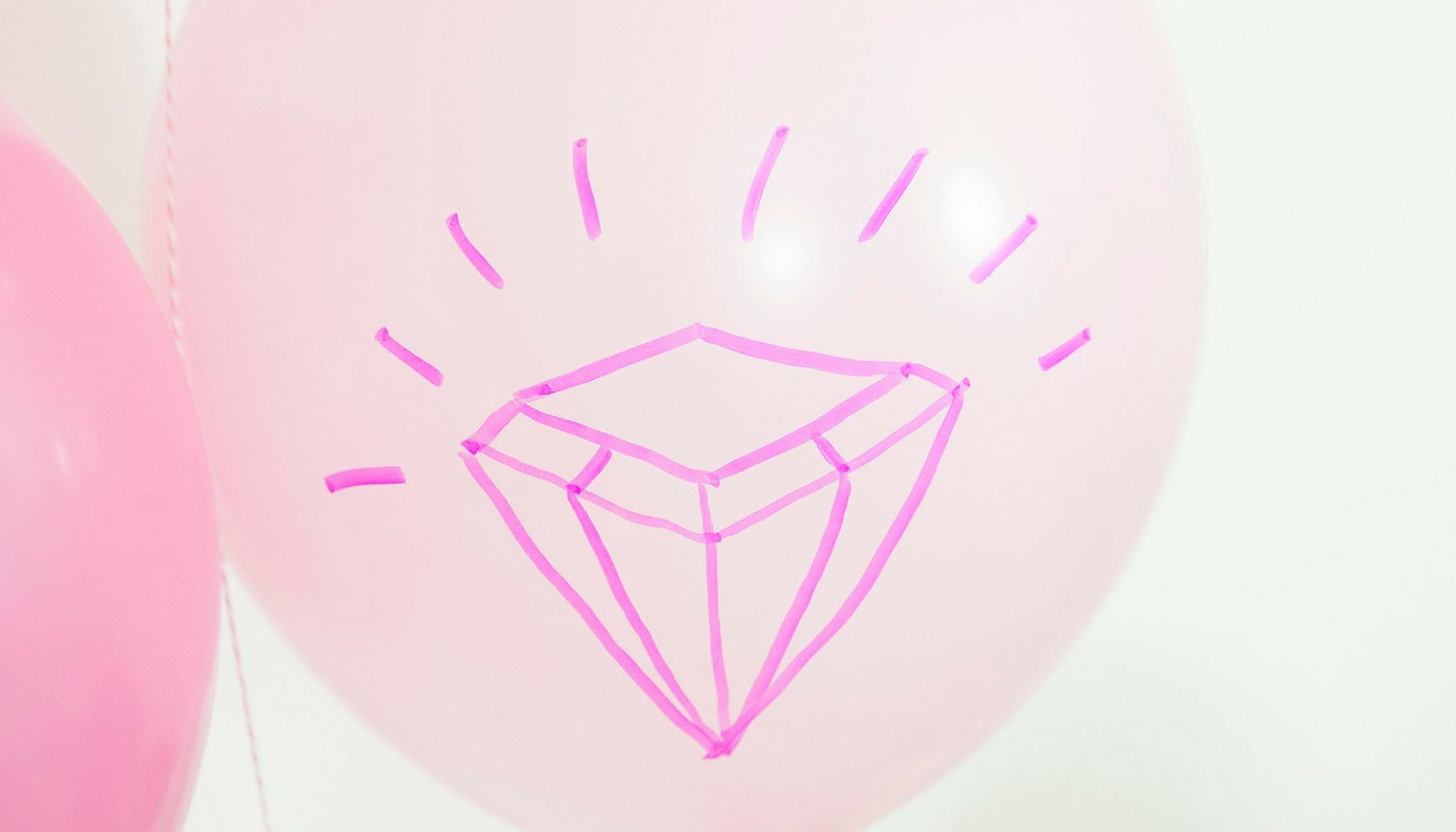 Diamonds-are-a-girls-best-friend-bridal-shower-balloons