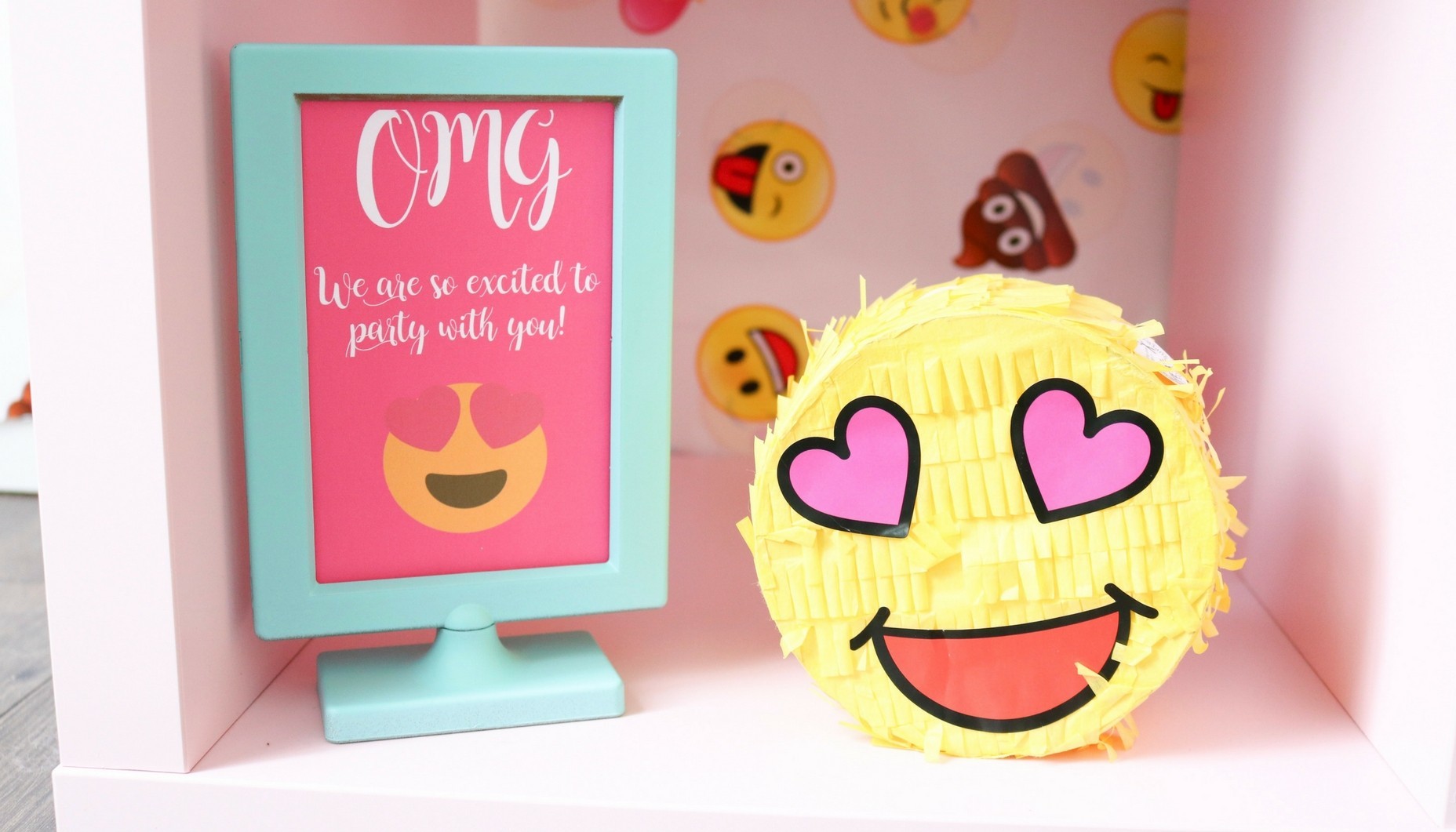 girly emoji birthday party ideas