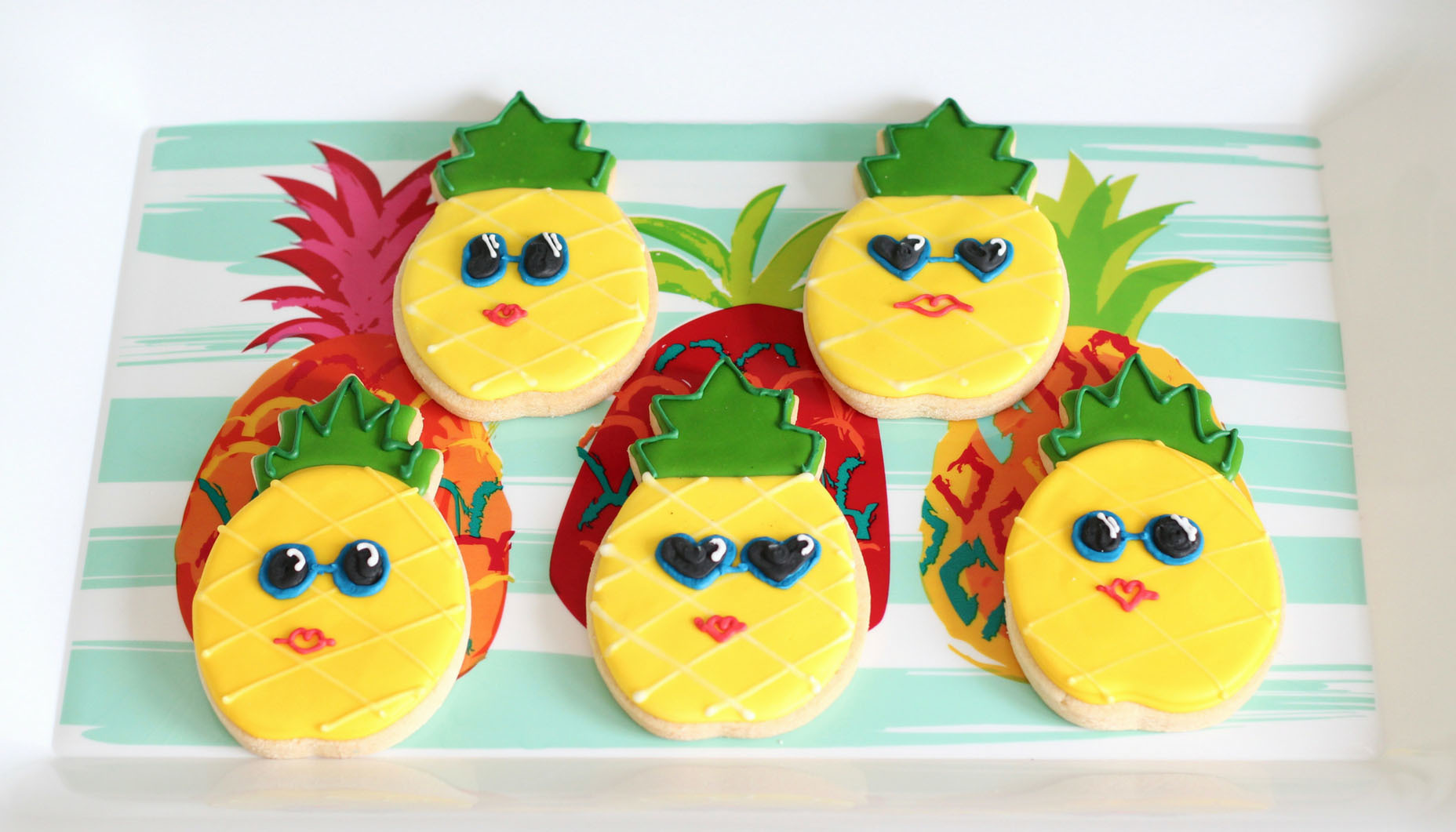 Decorated Pineapple Sugar Cookies