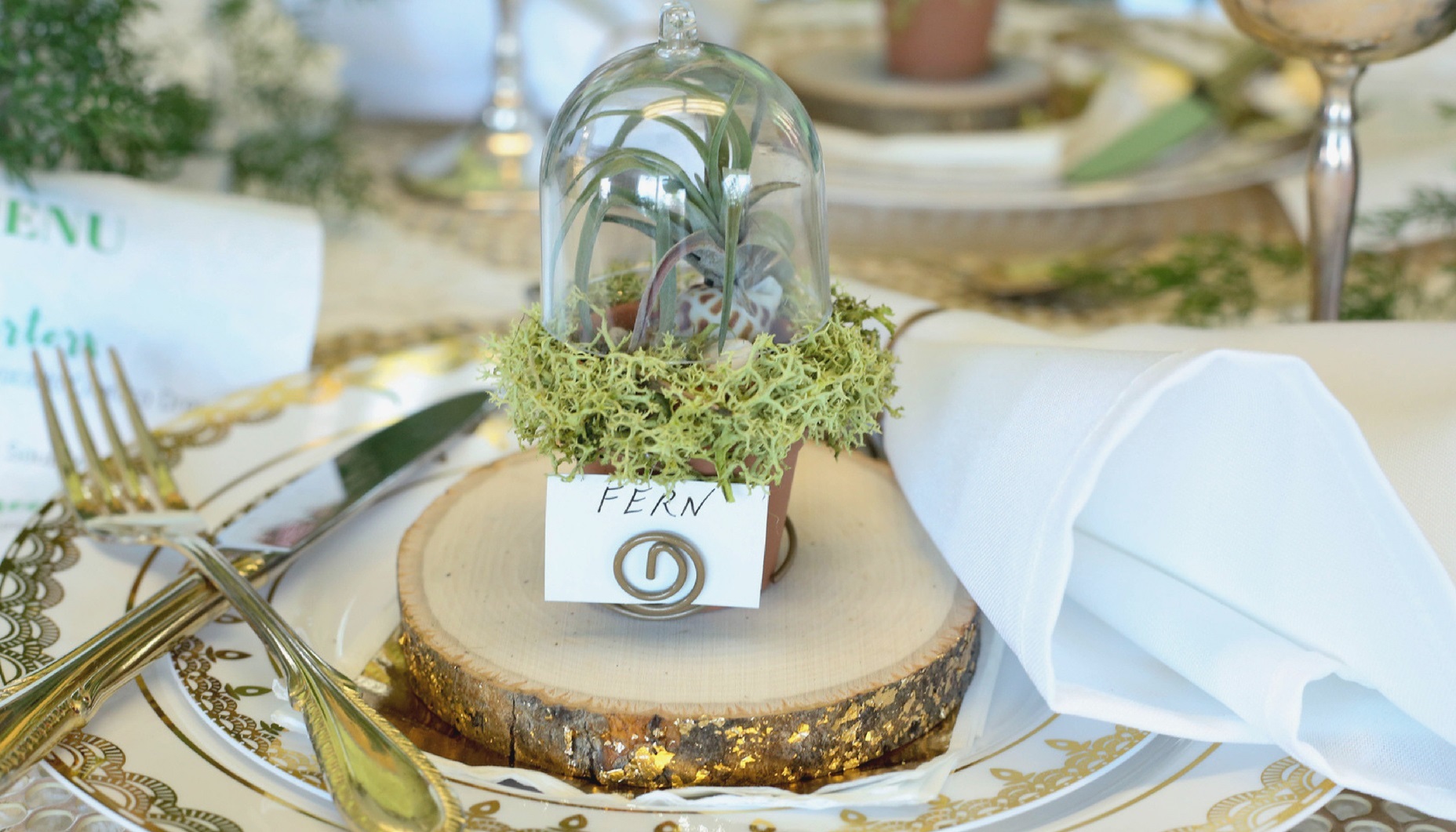 terrarium potted plant placecard greehouse wedding