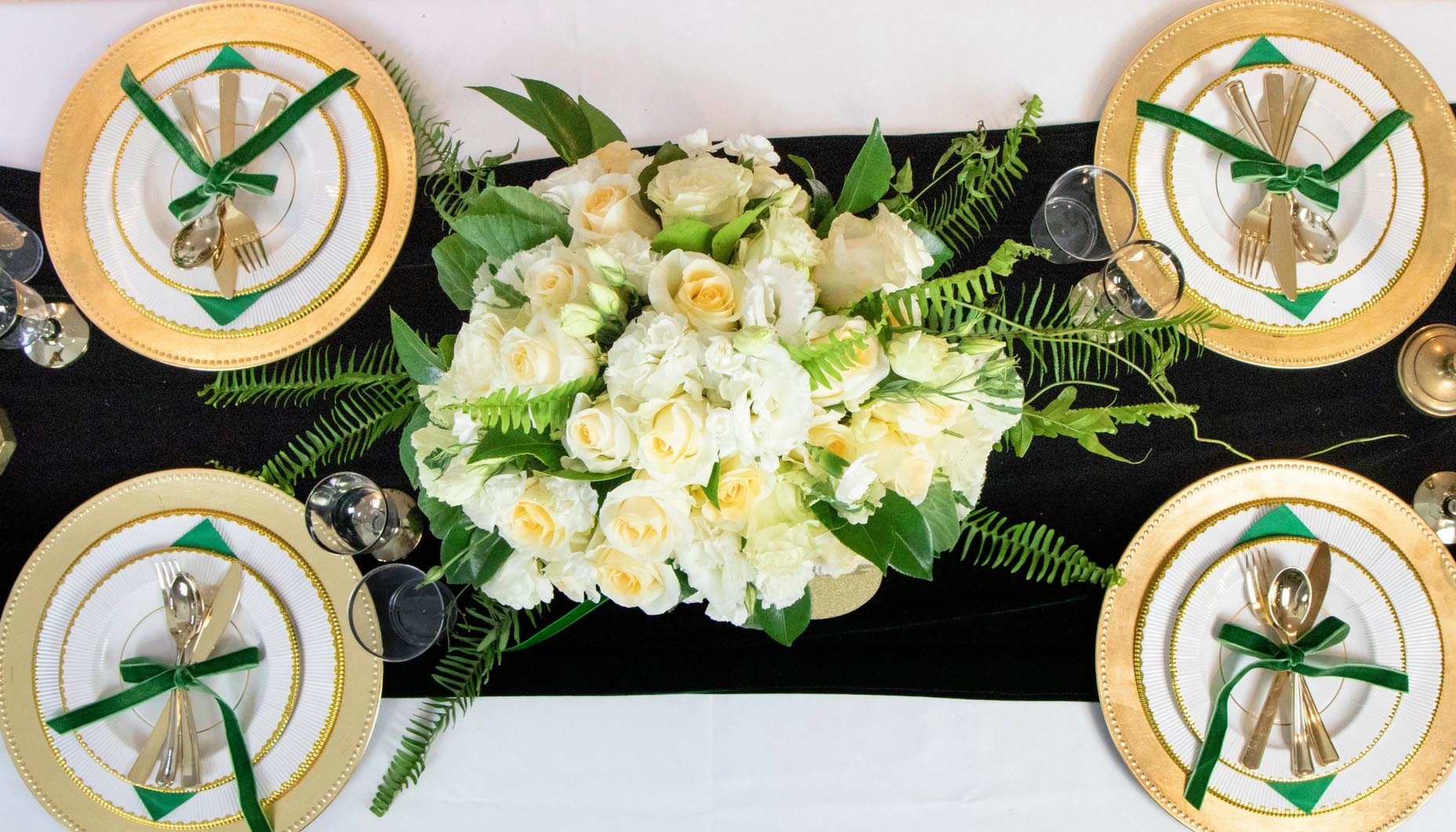 Forest-Green-Watercolor-Wedding-Content-11