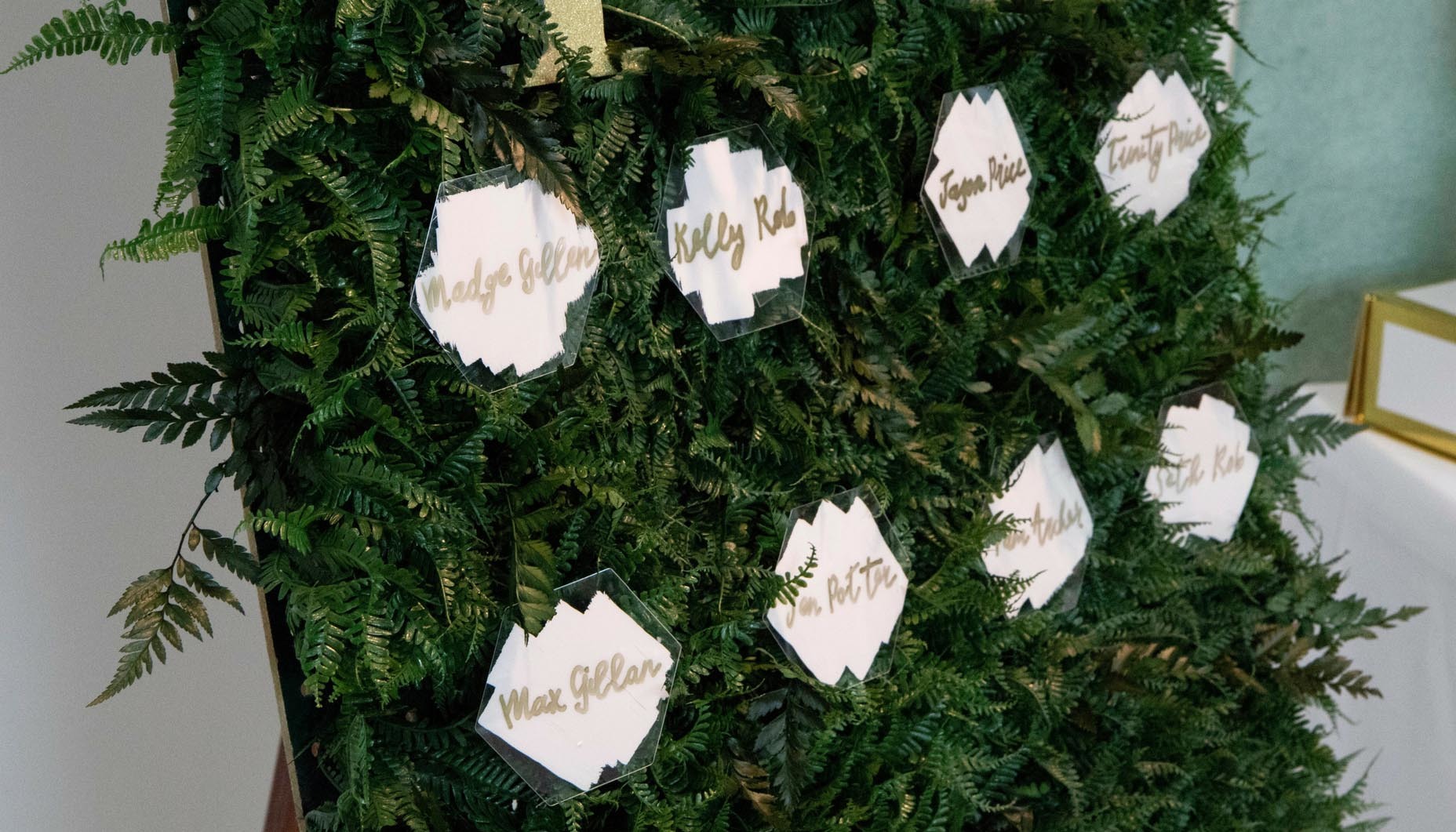 Forest-Green-Watercolor-Wedding-Content-9