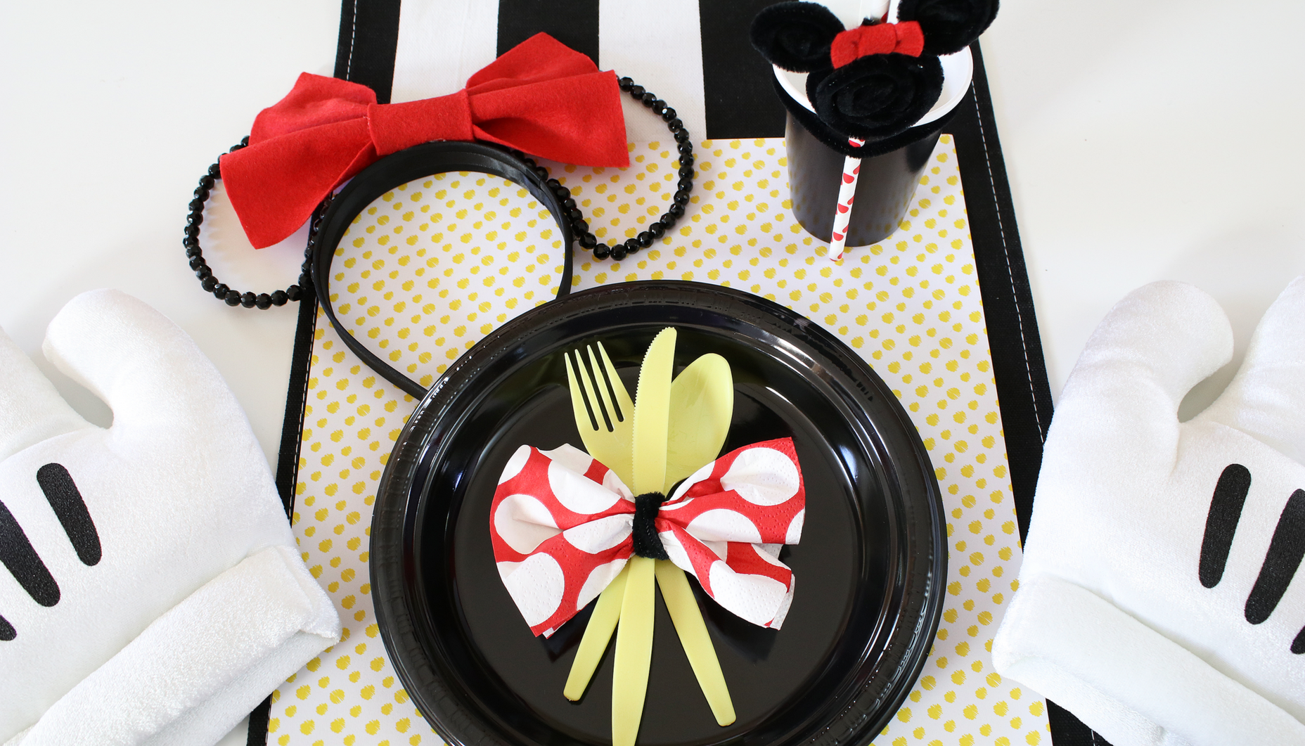 Minnie Mouse Tablesetting