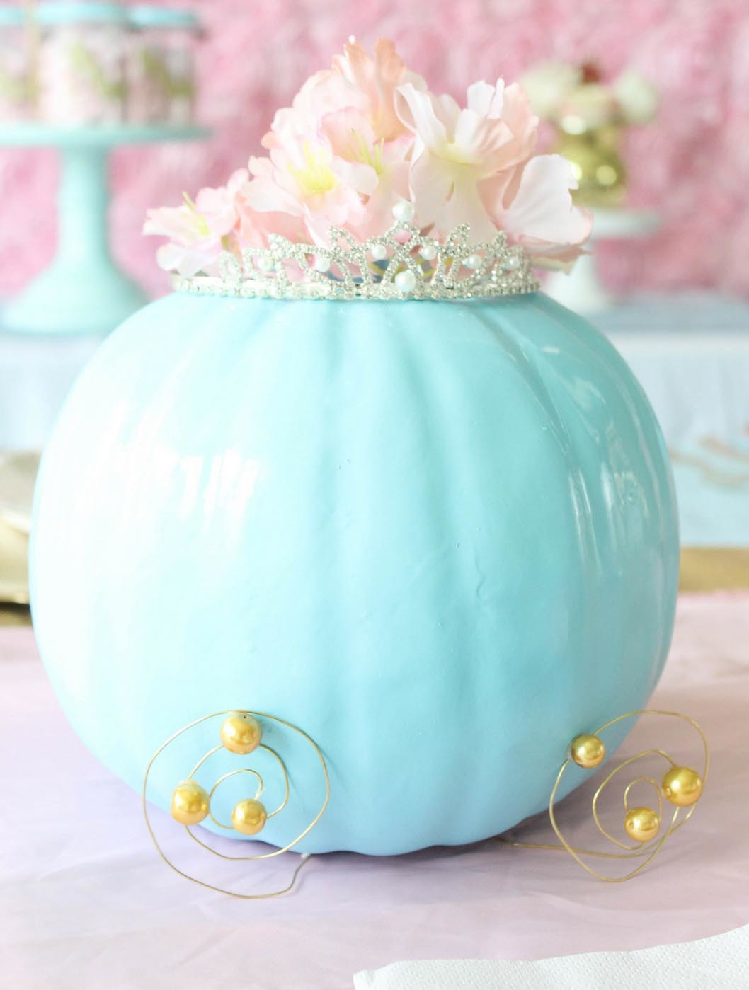 Cinderella's Royal Ball Birthday Party Centerpiece