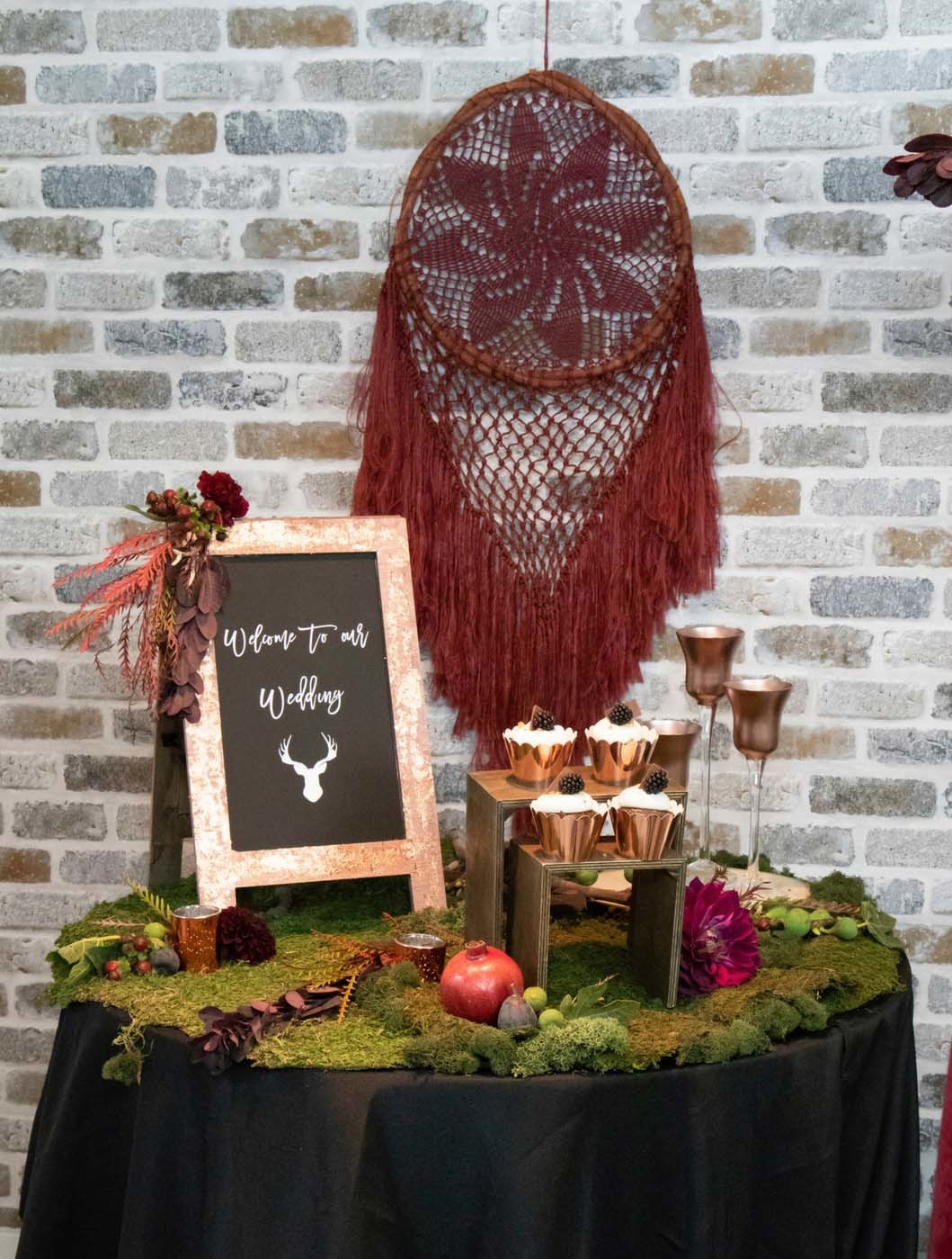 Dark-&-Moody-Boho-Fall-Wedding-Content-Vertical-2