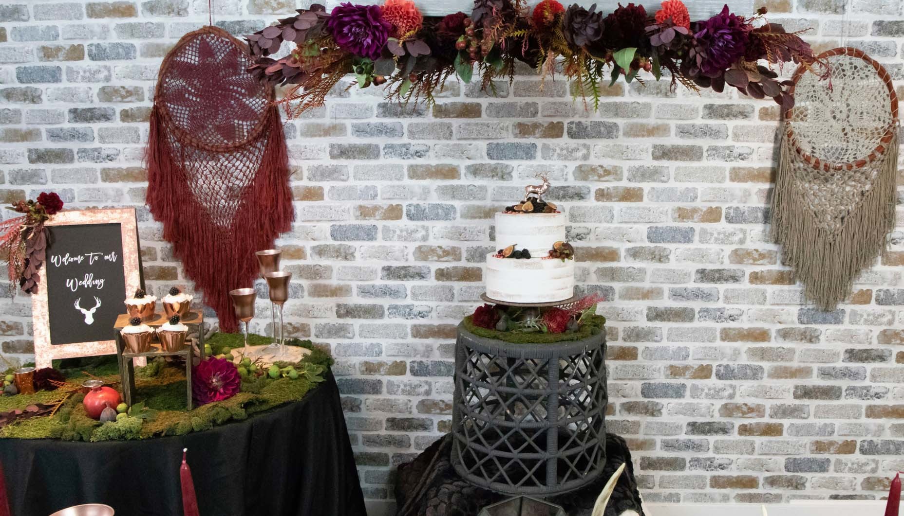 Dark-&-Moody-Boho-Fall-Wedding-Content-16