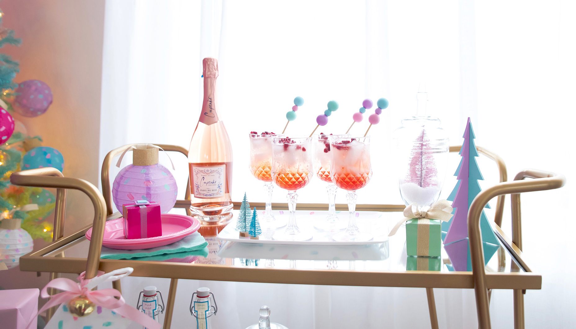 merry-and-bright-gift-wrapping-party