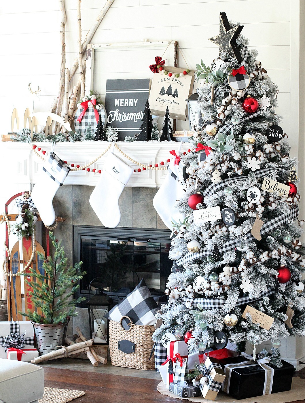 Modern Black And White Farmhouse Christmas Tree Fun365
