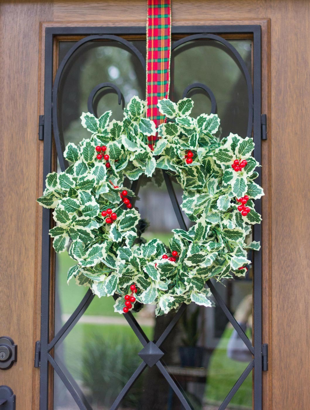 Holly Berry Christmas Wreath