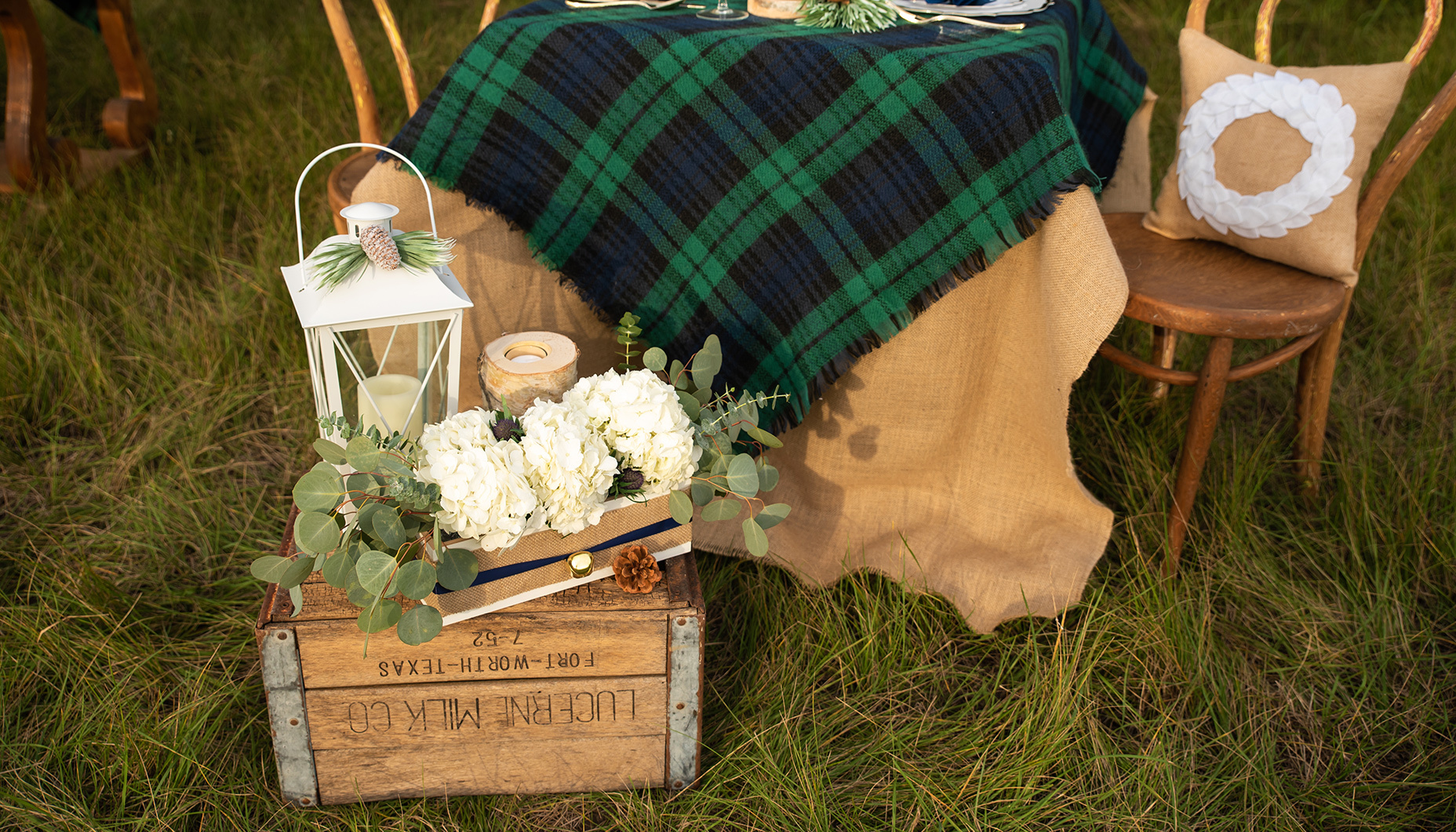 rustic-winter-farm-wedding