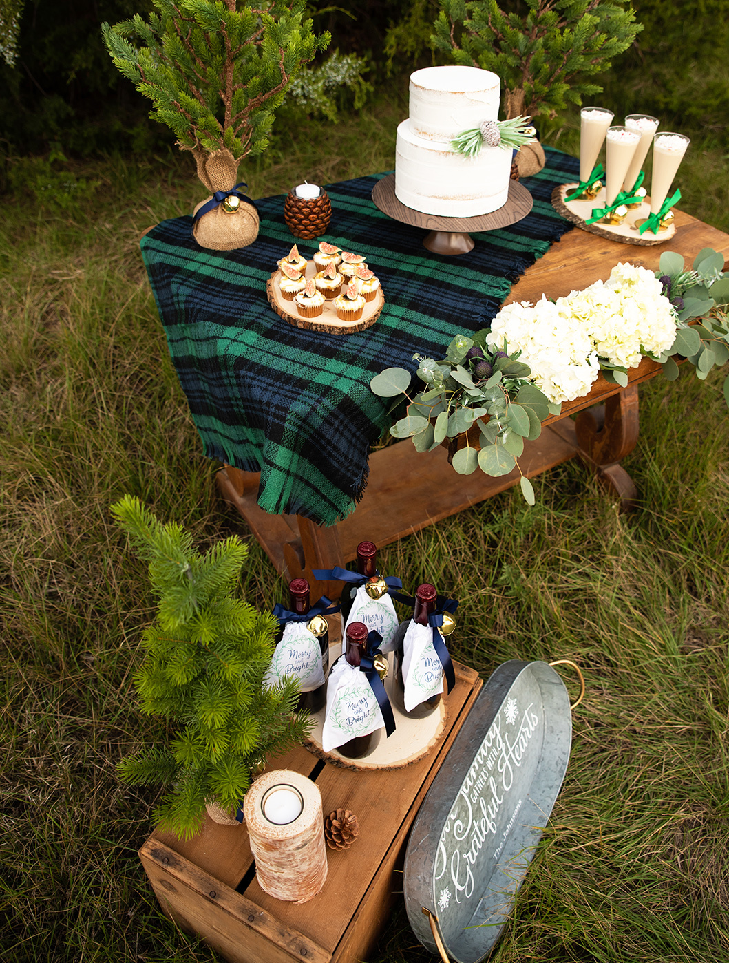 rustic-winter-farm-wedding
