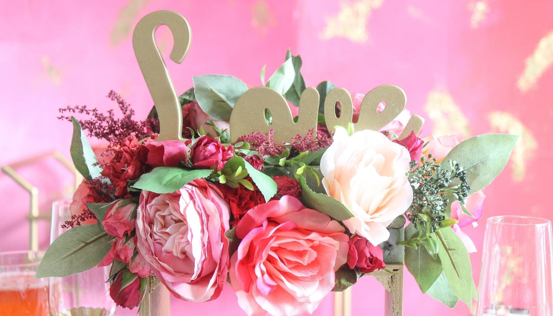 Red, Pink and Gold Wedding-Centerpiece