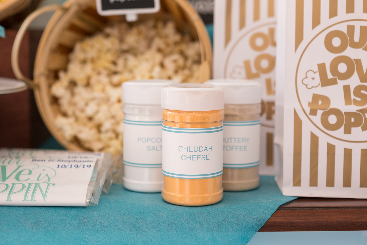 wedding popcorn bar