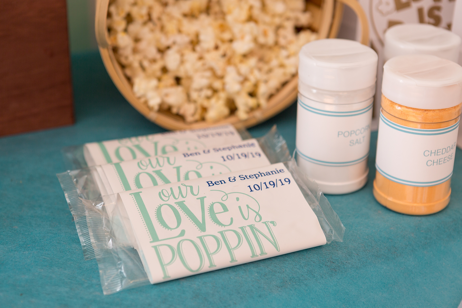 wedding popcorn bar