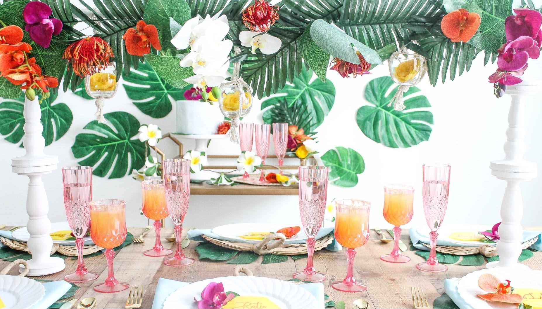 Tropical Boho Wedding DIY Floral Tabletop Stand