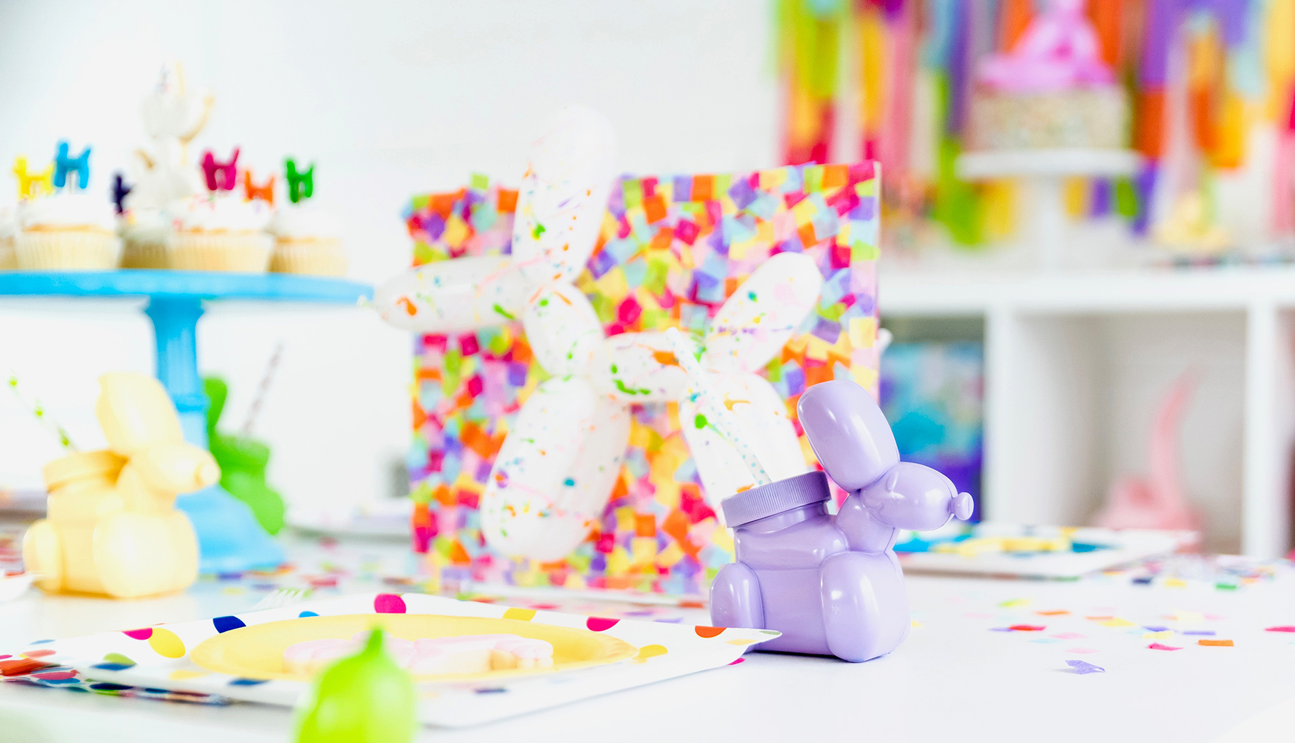 Confetti-Filled-Rainbow-Balloon-Animal-Paw-ty