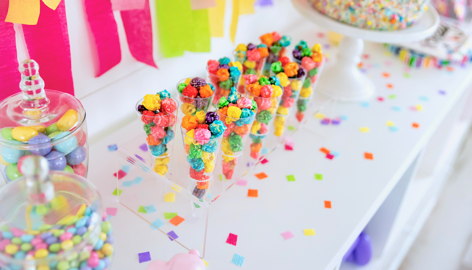 Confetti-Filled-Rainbow-Balloon-Animal-Paw-ty