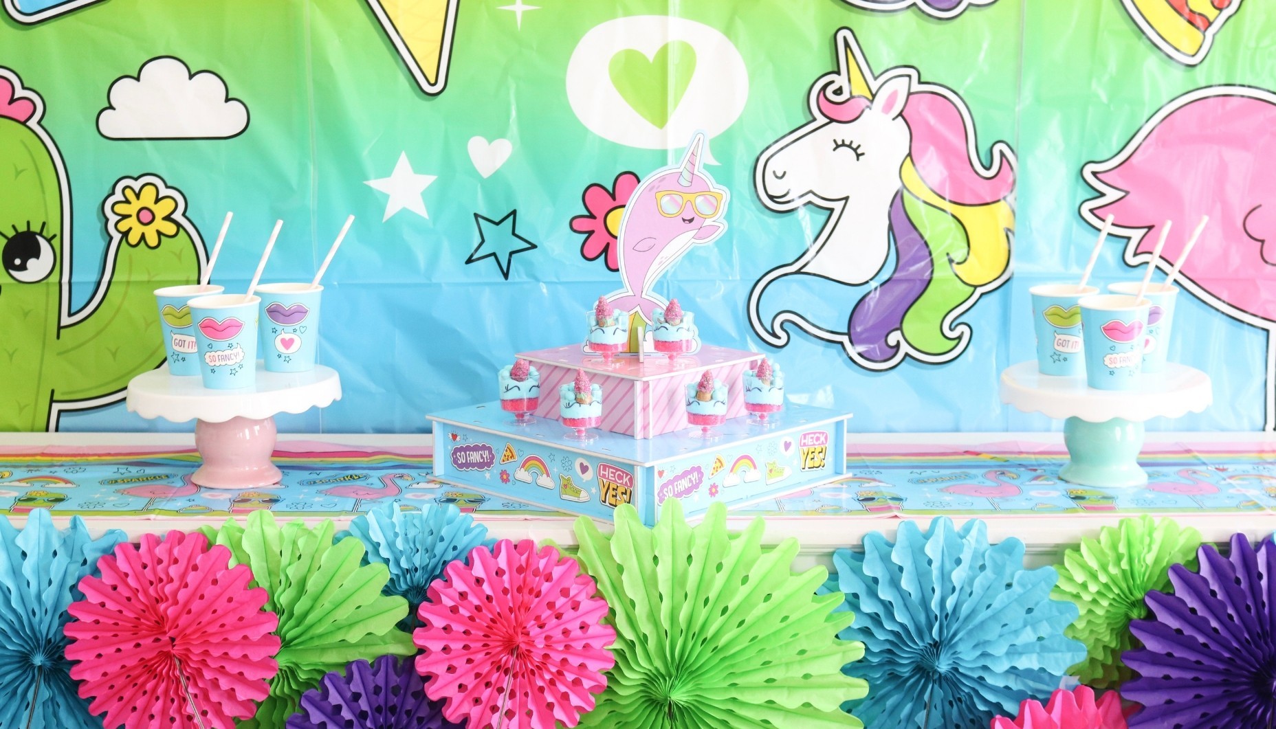 GIRL SQUAD TWEEN EMOJI BIRTHDAY PARTY IDEAS