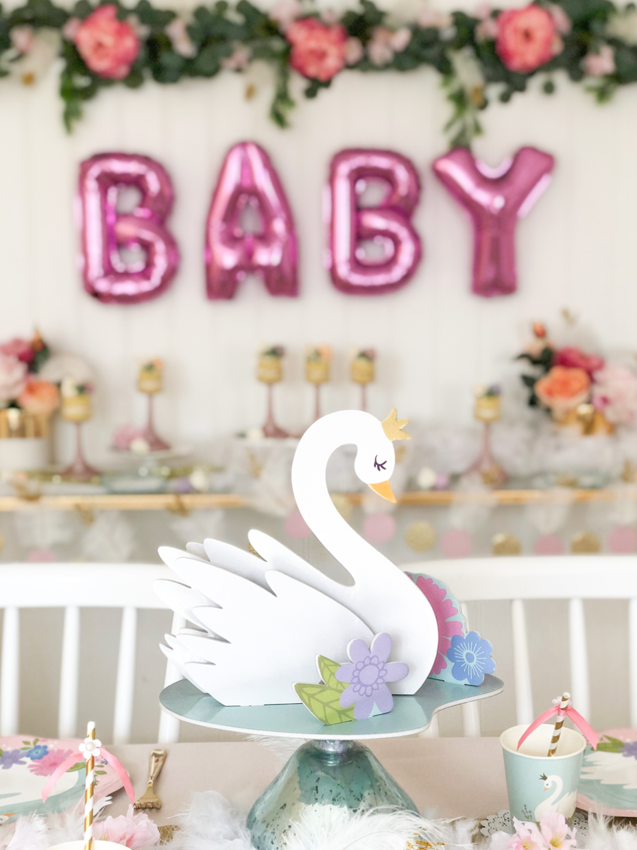 Beautiful ideas for a Sweet Swan Baby Shower