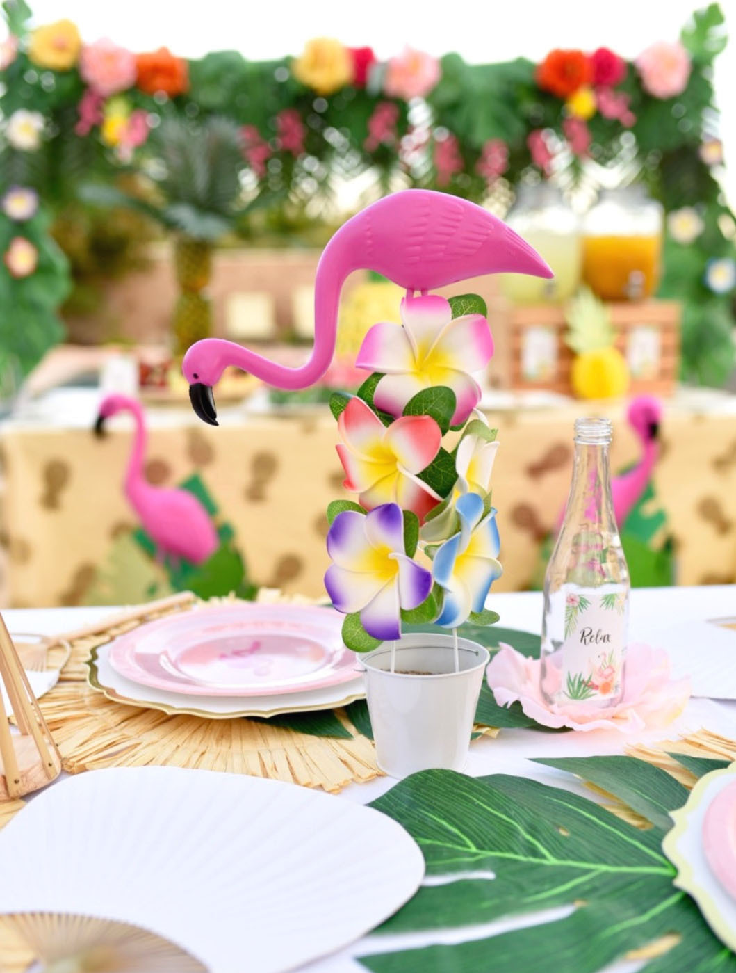 Pink Flamingo Party Supplies 16 Flamingo Plates, Pineapple Plates
