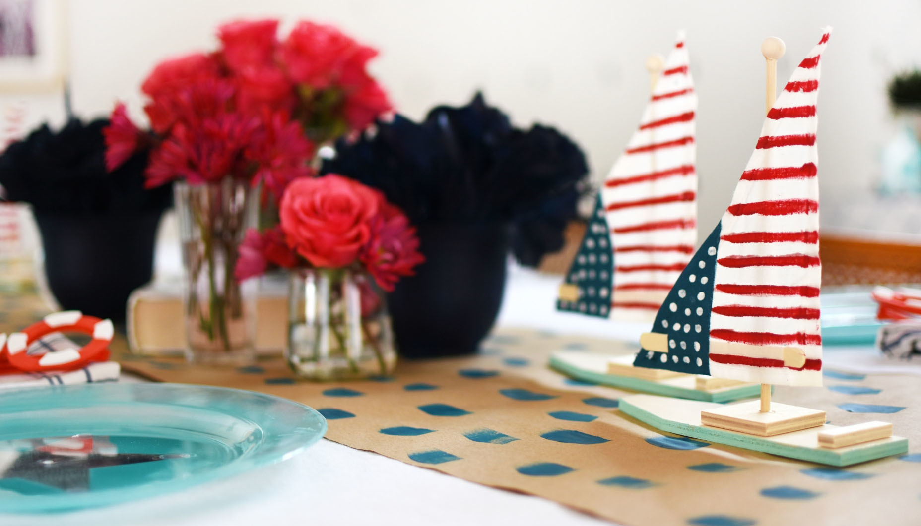 Nautical Patriotic 4th of July table sailboat flags