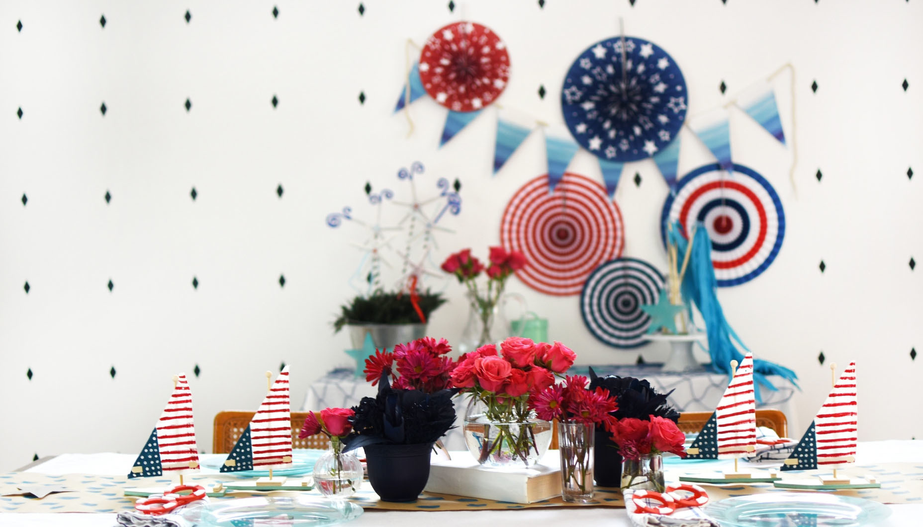 Nautical Patriotic 4th of July table