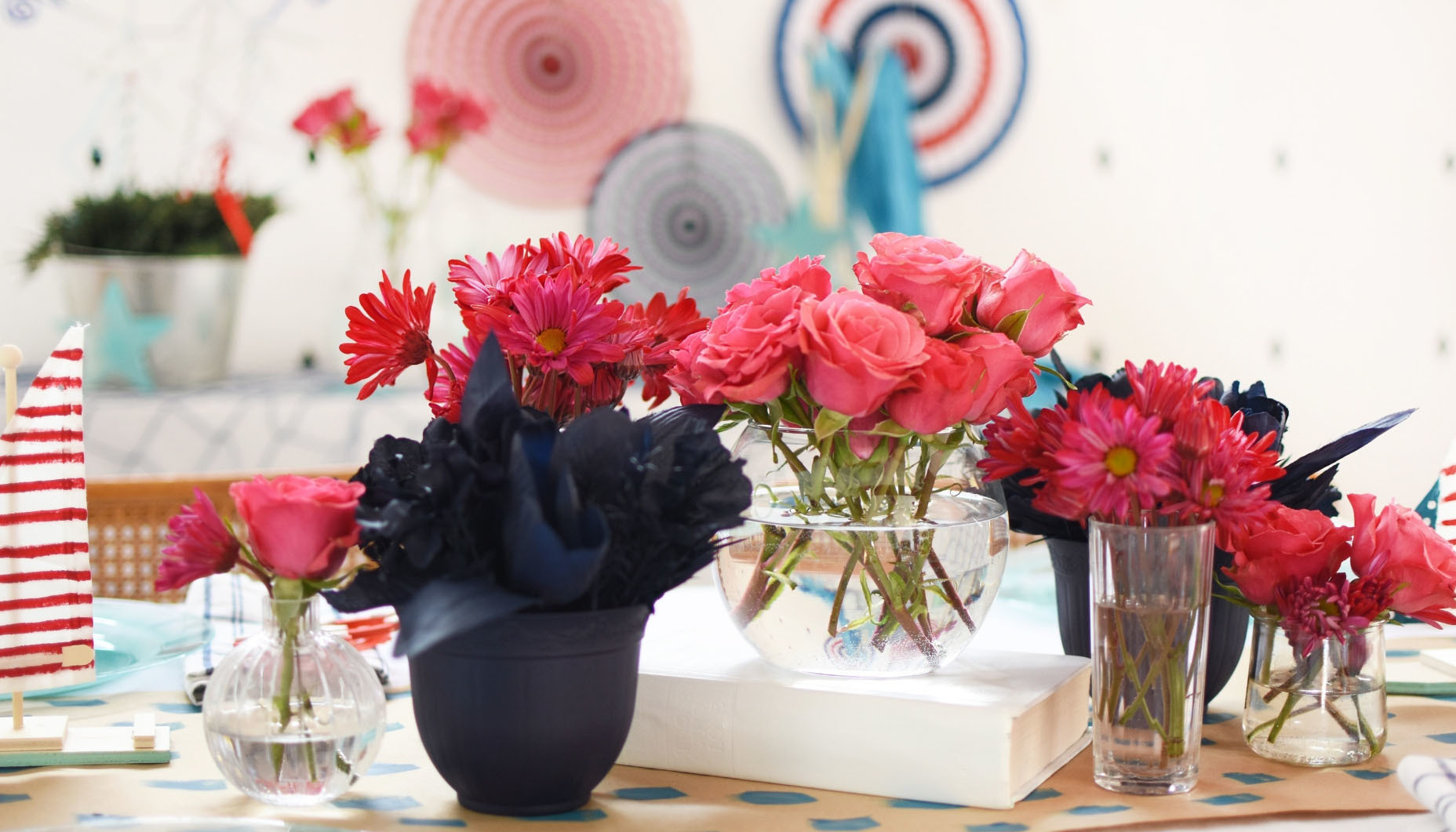 Nautical Fourth of July table flowers