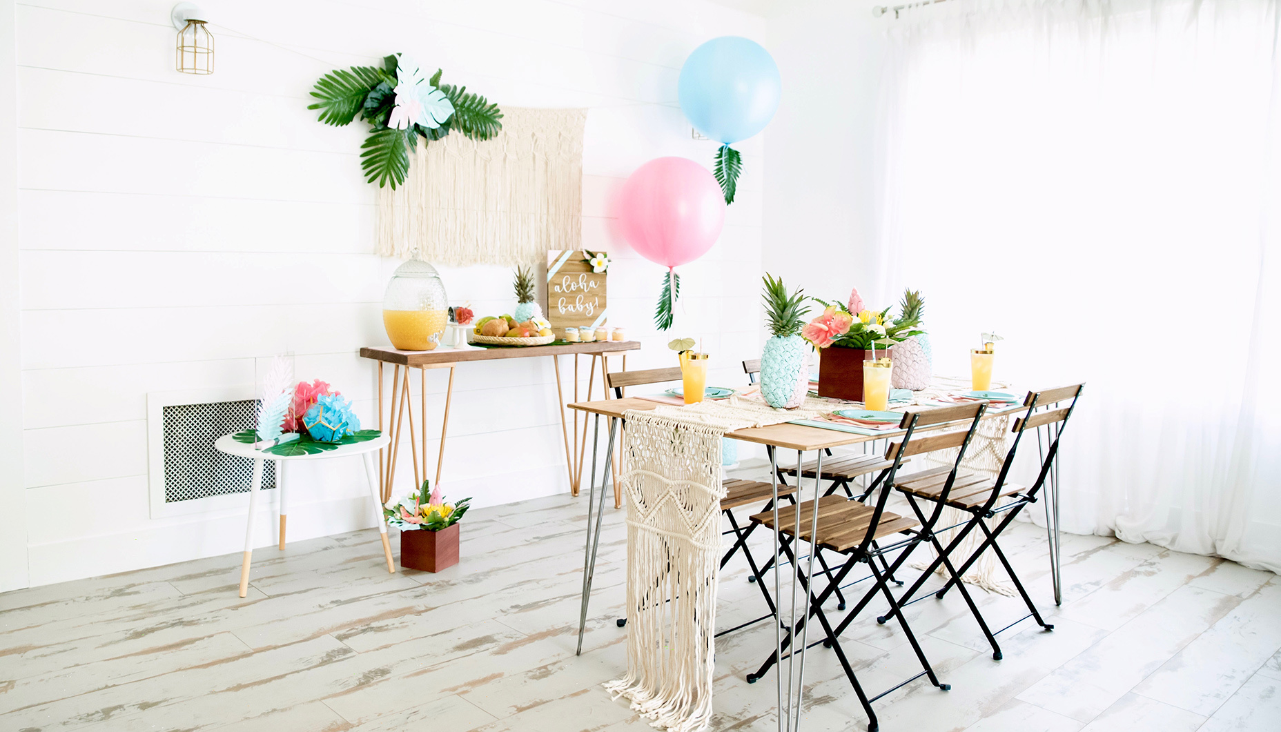Tropical-Gender-Reveal-Party