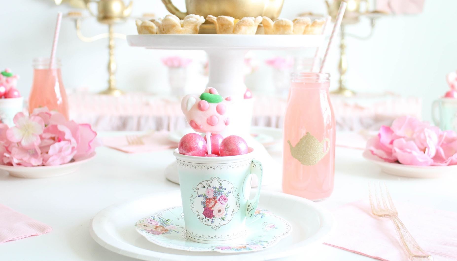 Let's Partea 1st Birthday