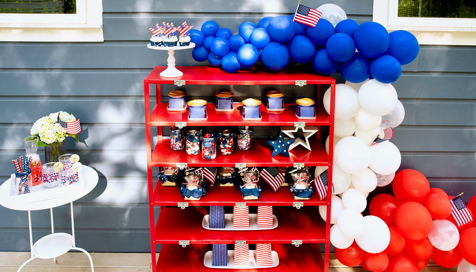 patriotic-confetti-4th-of-july-party