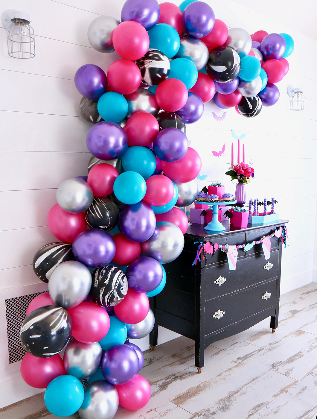 Vampirina-Halloween-Birthday-Party