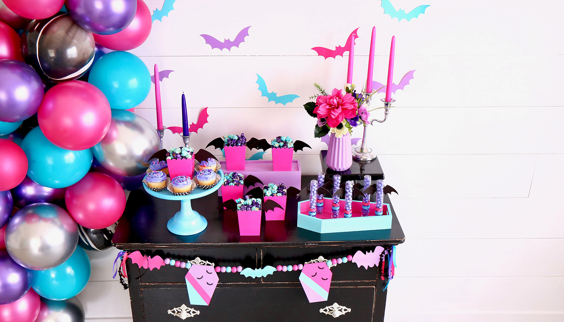 Vampirina-Halloween-Birthday-Party
