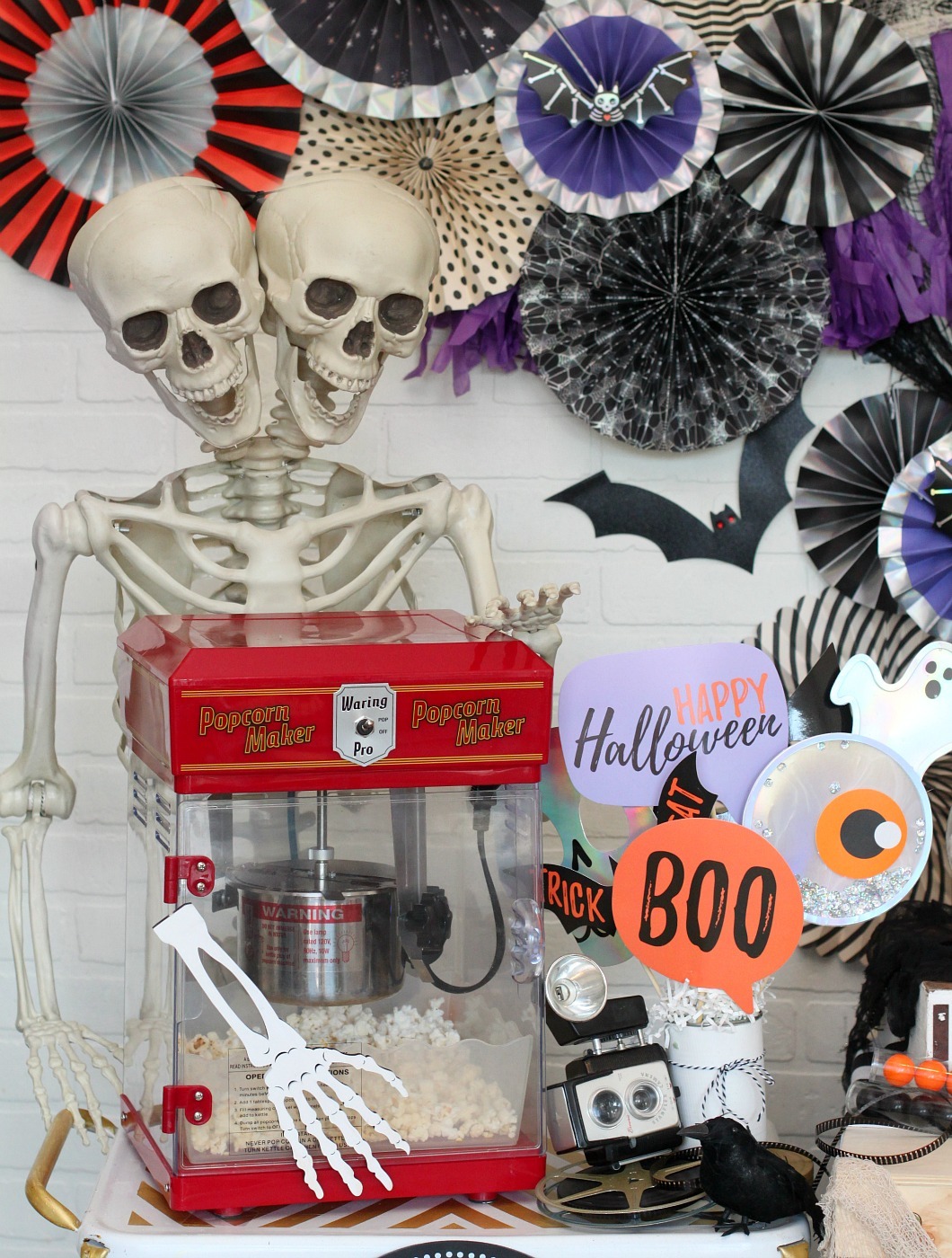 Two-Headed Skeleton Popcorn Stand