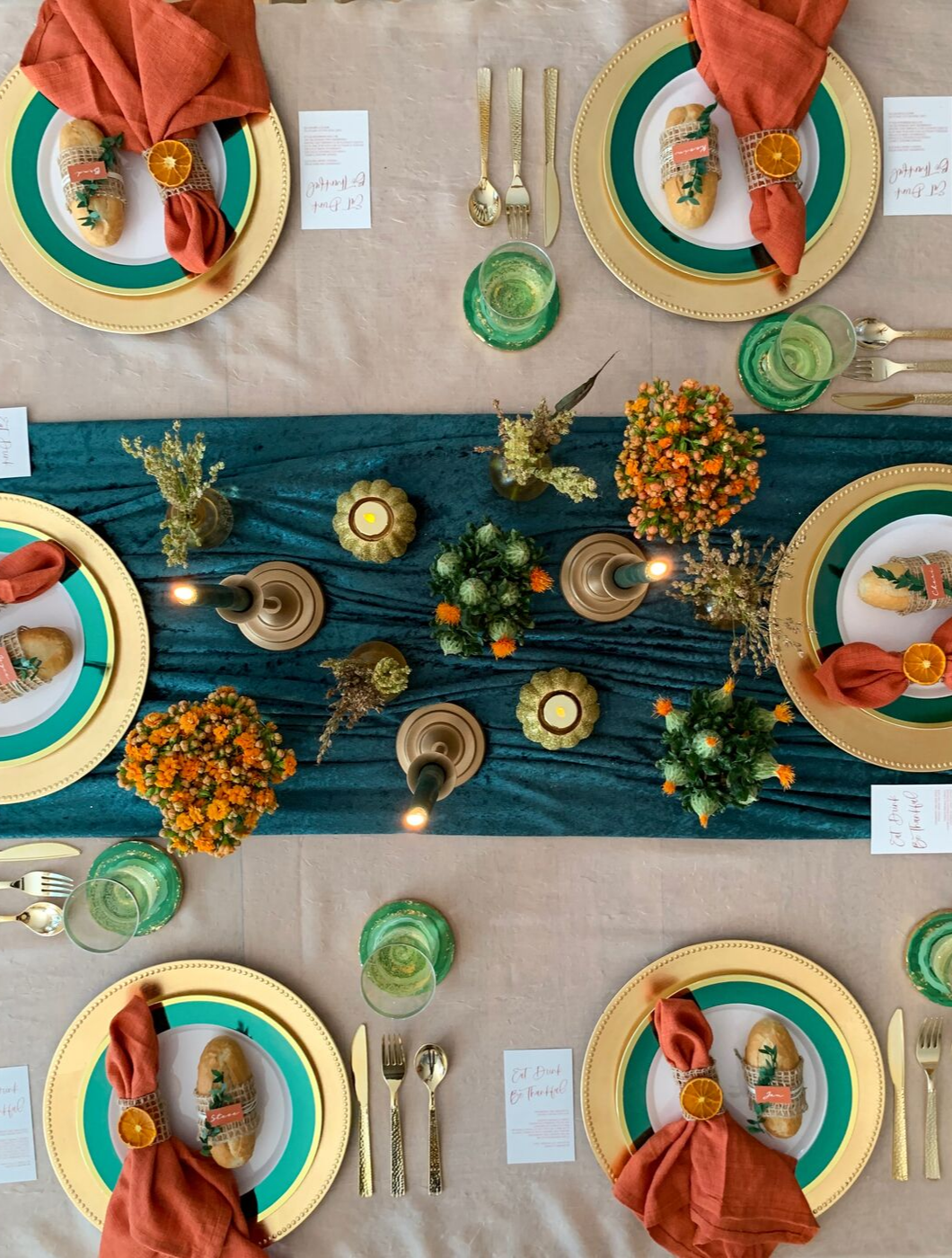 Modern ideas for an Emerald and Orange Thanksgiving tablescape, complete with free printables!