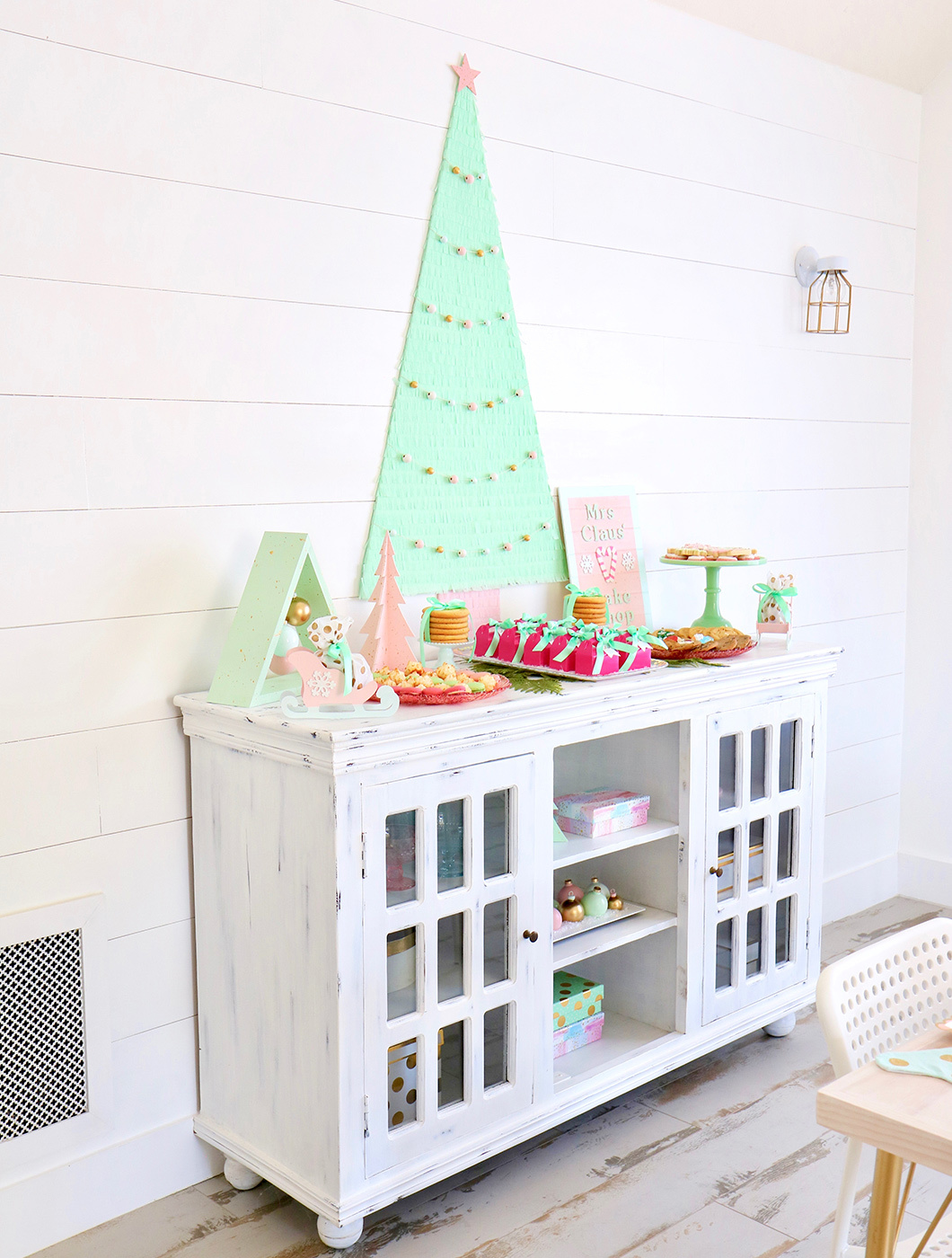 merry-and-bright-cookie-exchange-party merry-and-bright-cookie-exchange-party