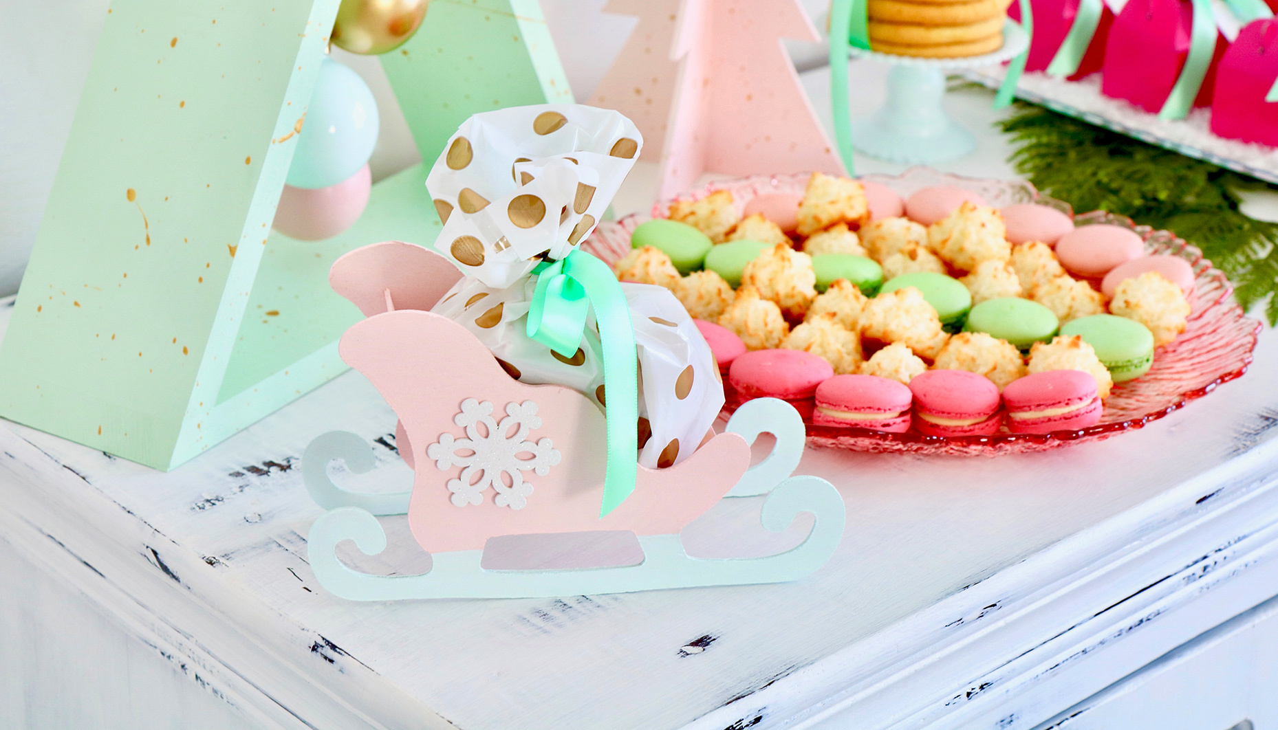 merry-and-bright-cookie-exchange-party merry-and-bright-cookie-exchange-party