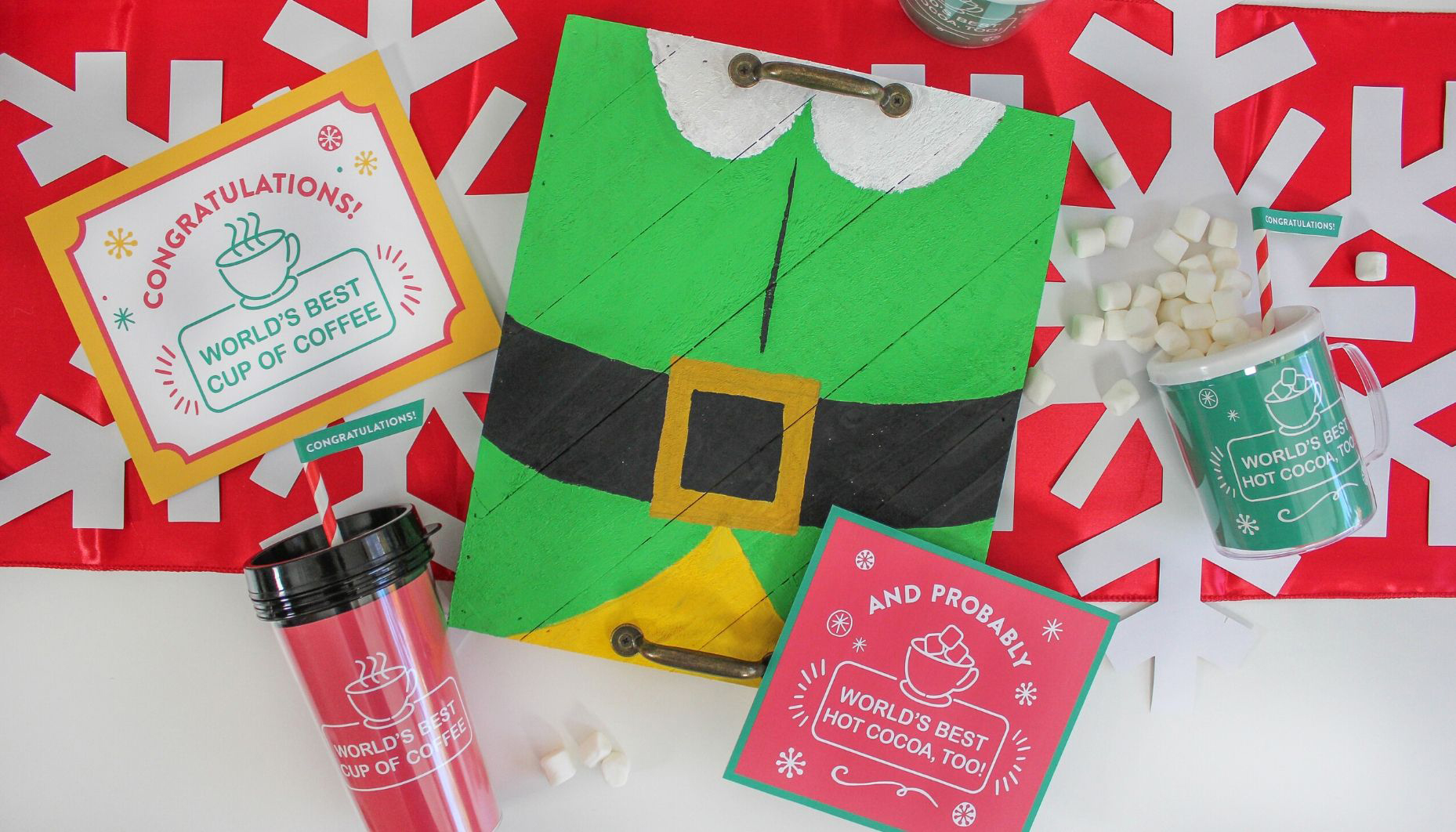 Elf painted tray with printable signs and mugs