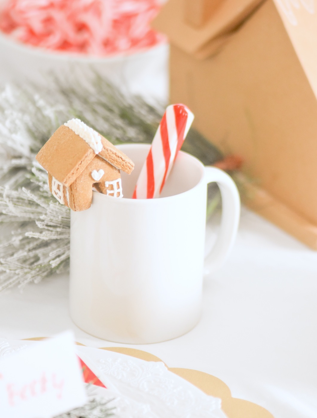 mini gingerbread house hot cocoa Gingerbread house holiday Christmas baby shower table and ideas