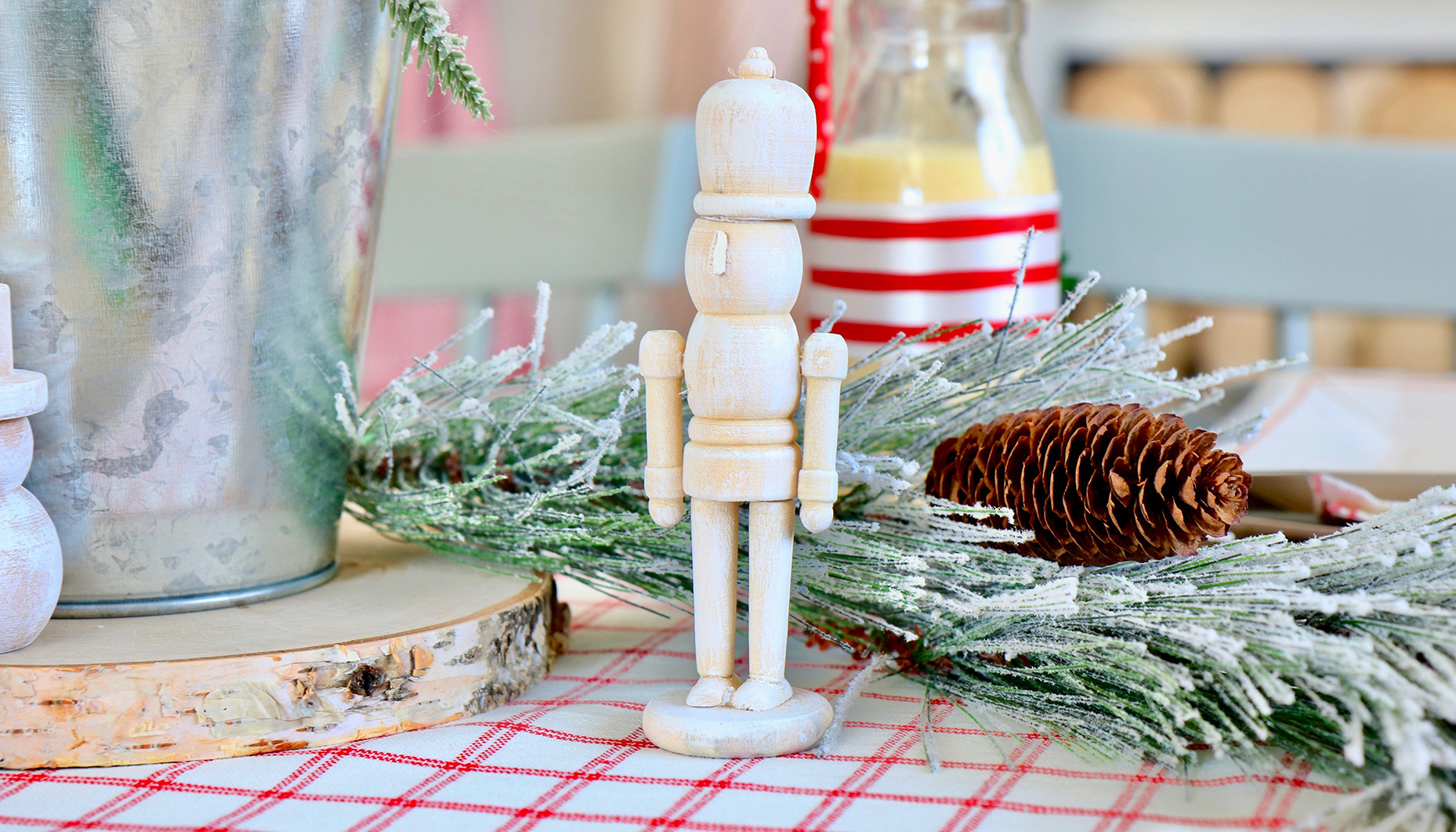 cozy farmhouse christmas brunch